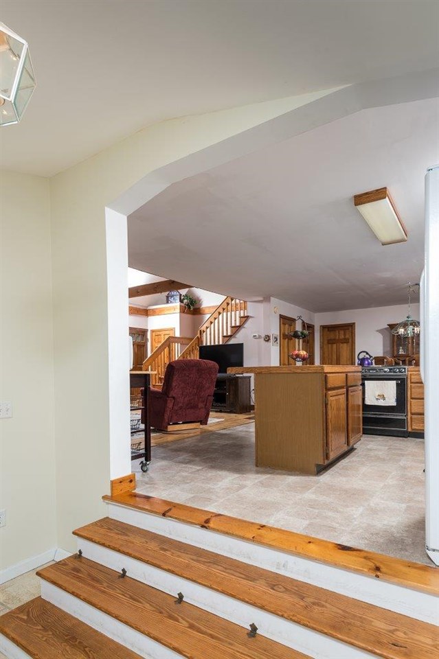 422 Goodwin Road Eliot, ME 03903 - Photo 13 of 30