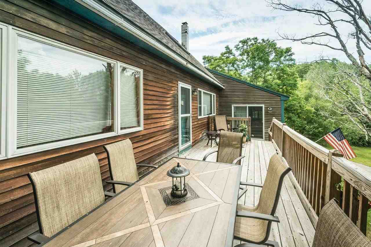 422 Goodwin Road Eliot, ME 03903 - Photo 3 of 30