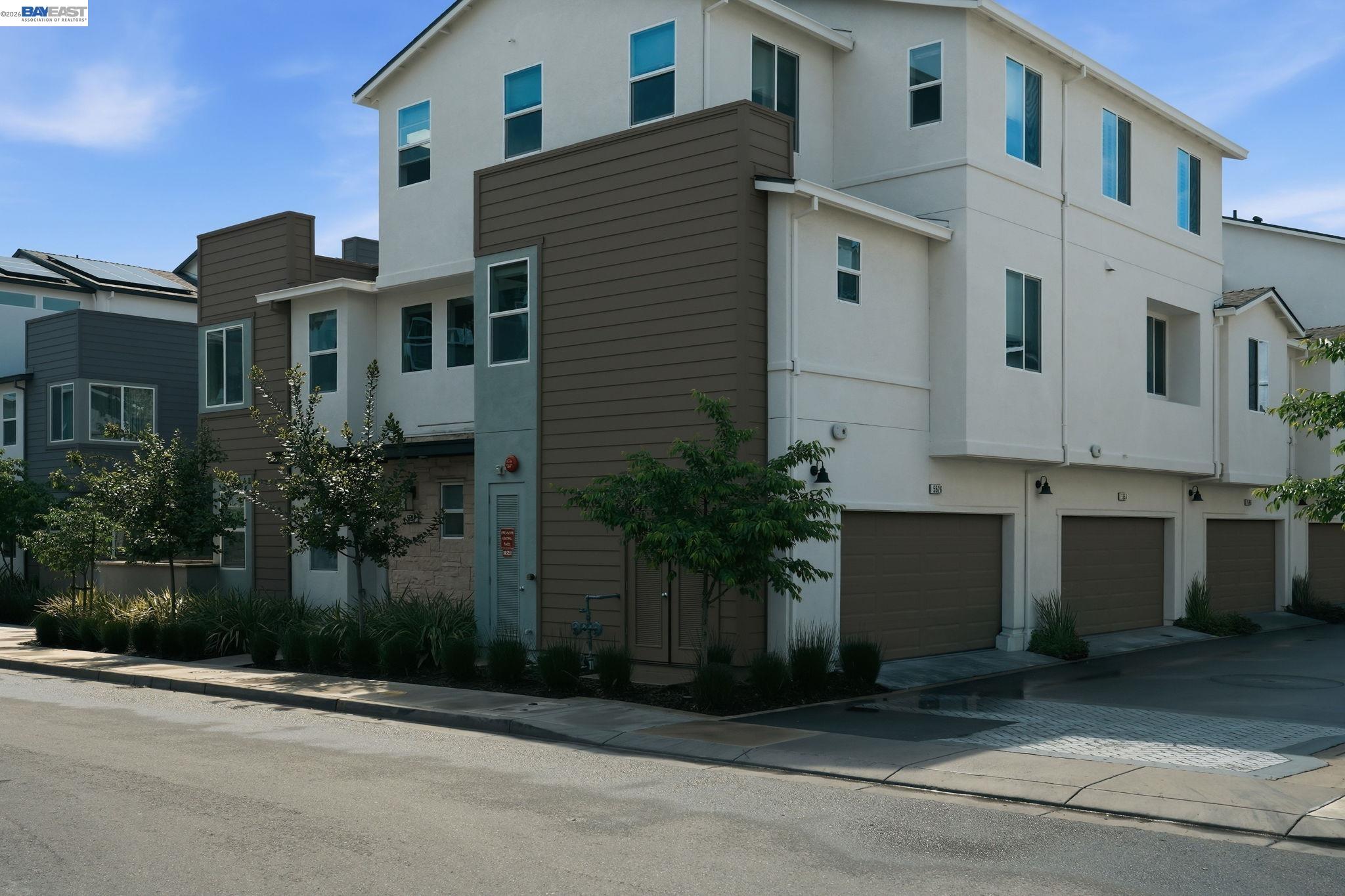 5526 Silver Way Dublin, CA 94568 - Photo 53 of 97