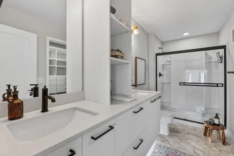 $475,000 | 5034 161st Street West, Lakeville, MN 55044