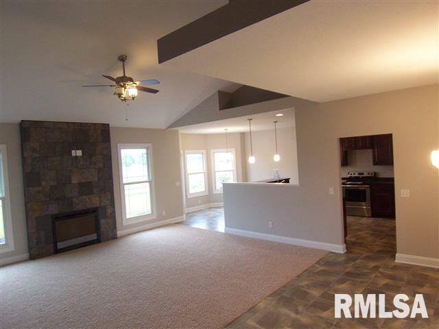 851 Fox Ridge Road Eldridge, IA 52748 - Photo 3 of 9 Gallery Image 3