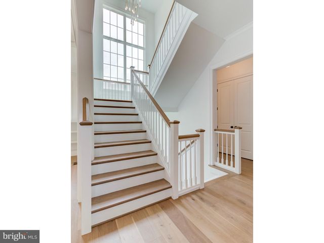 $2,928,954 | 900 Prescott Road, Berwyn, PA 19312