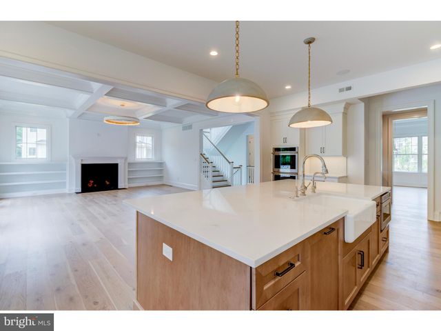 $2,928,954 | 900 Prescott Road, Berwyn, PA 19312