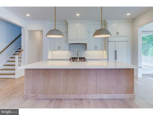 $2,928,954 | 900 Prescott Road, Berwyn, PA 19312