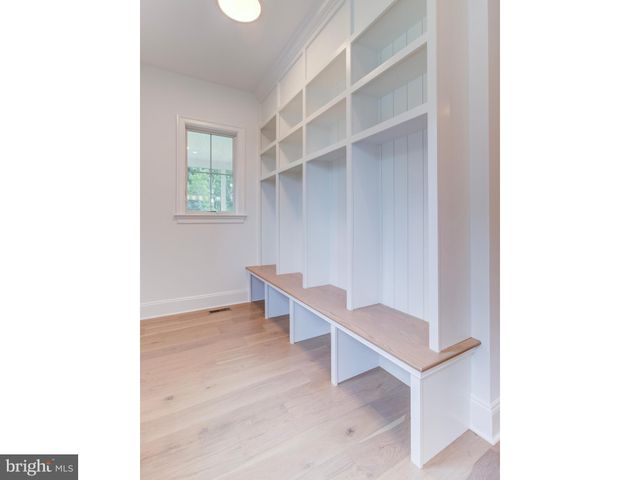 $2,928,954 | 900 Prescott Road, Berwyn, PA 19312