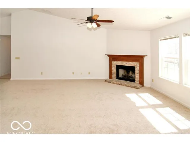 $2,050 | 6235 Valleyview Drive, Fishers, IN 46038