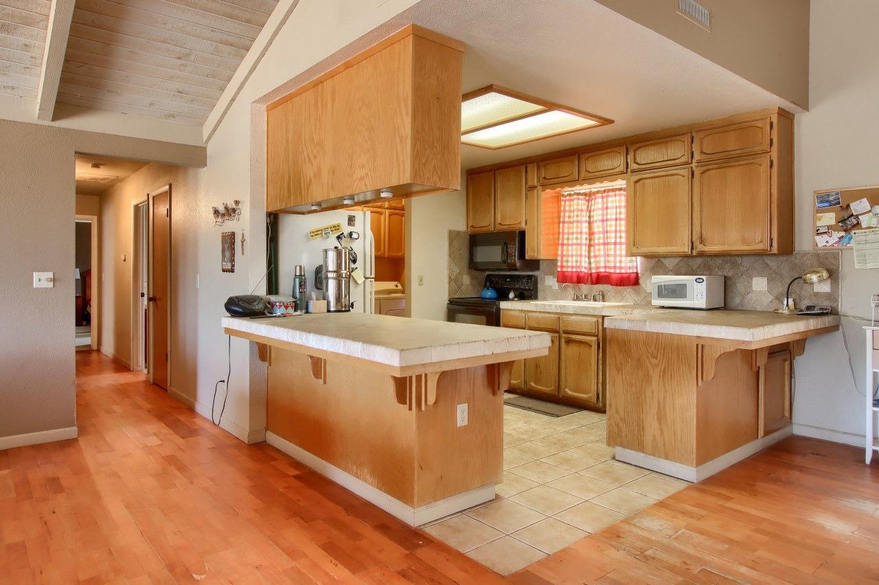 46888 Chukchansi Road Coarsegold, CA 93614 - Photo 11 of 41 Gallery Image 11