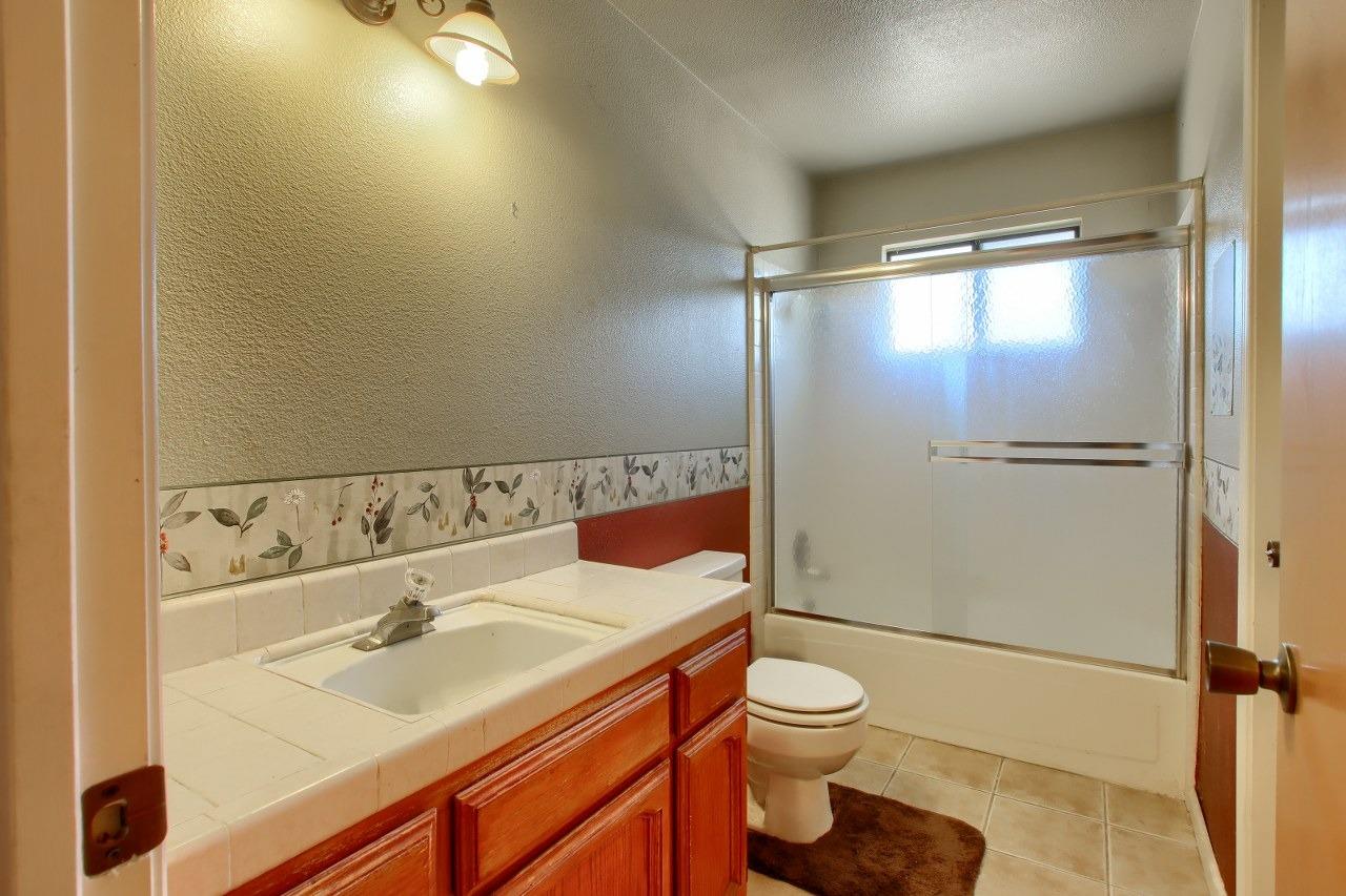 46888 Chukchansi Road Coarsegold, CA 93614 - Photo 18 of 41 Gallery Image 18