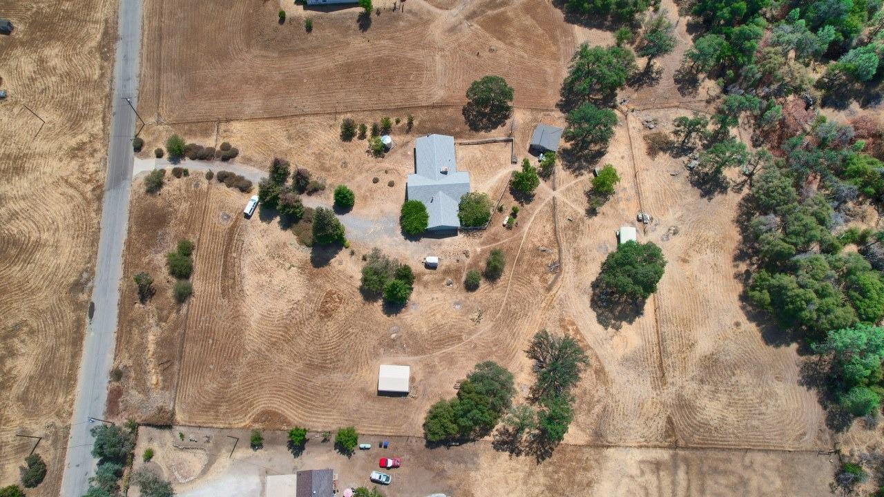 46888 Chukchansi Road Coarsegold, CA 93614 - Photo 38 of 41 Gallery Image 38