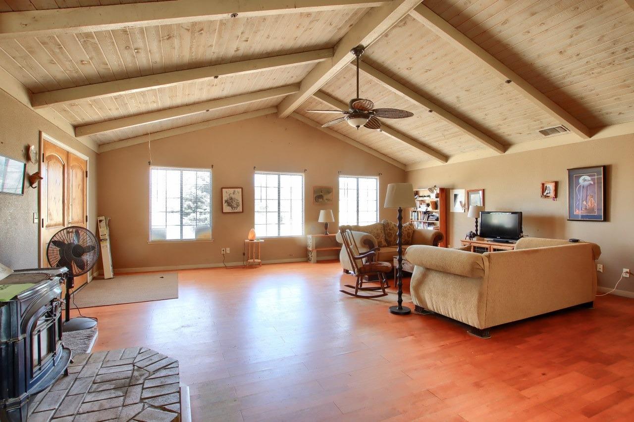 46888 Chukchansi Road Coarsegold, CA 93614 - Photo 7 of 41 Gallery Image 7
