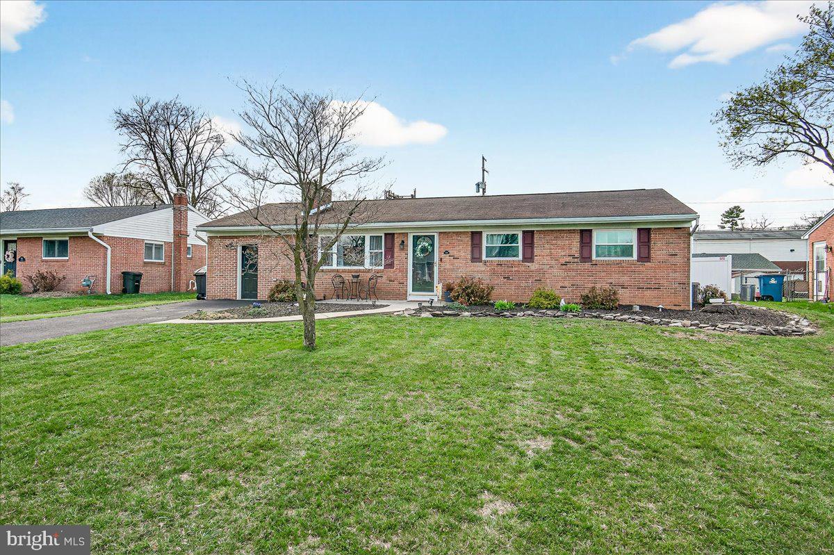 106 Harvard Road Hagerstown, MD 21742 - Photo 1 of 43 Front exterior