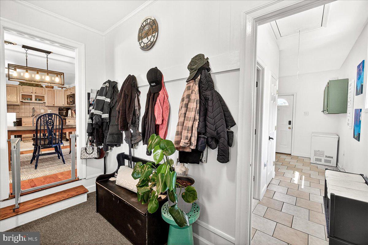 106 Harvard Road Hagerstown, MD 21742 - Photo 24 of 43 Mudroom