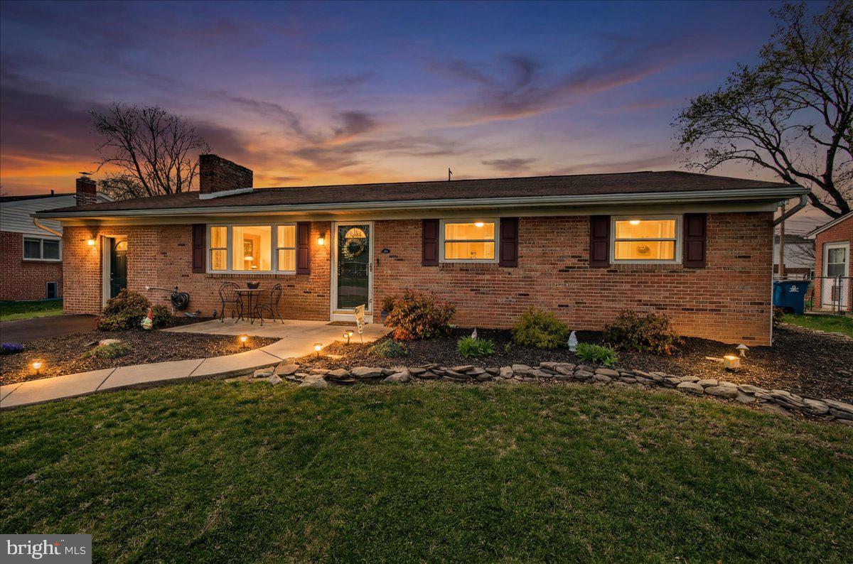 106 Harvard Road Hagerstown, MD 21742 - Photo 3 of 43 Front exterior