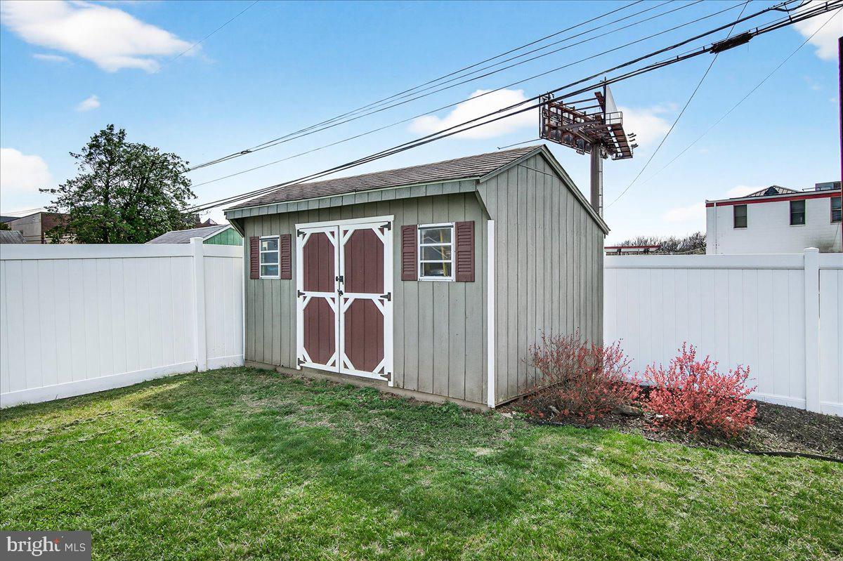 106 Harvard Road Hagerstown, MD 21742 - Photo 38 of 43 Shed