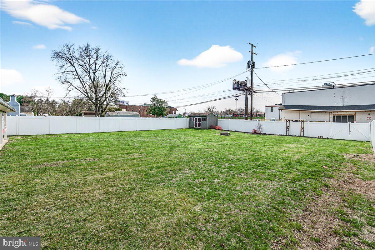 106 Harvard Road Hagerstown, MD 21742 - Photo 40 of 43 Back yard