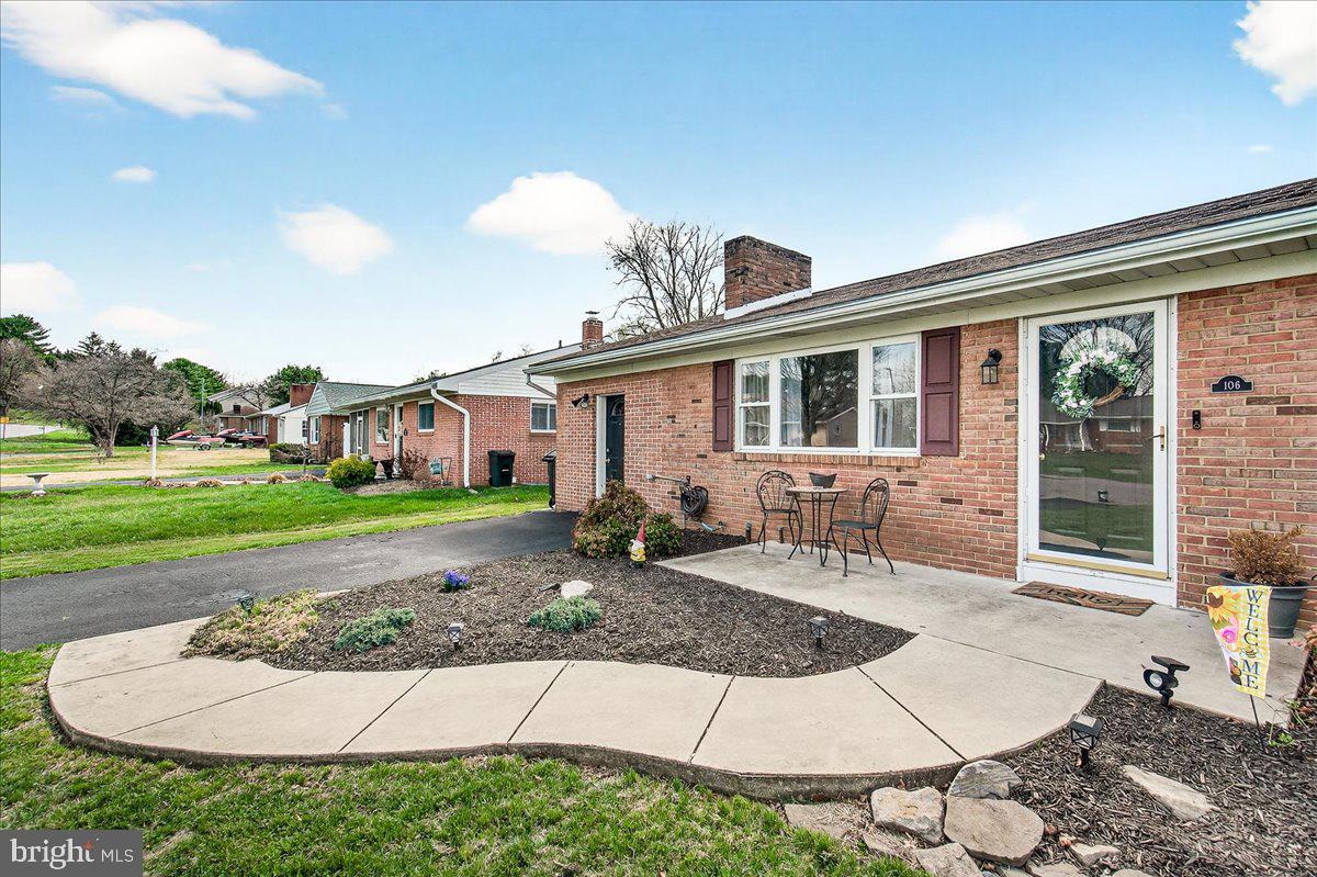 106 Harvard Road Hagerstown, MD 21742 - Photo 5 of 43 Front exterior