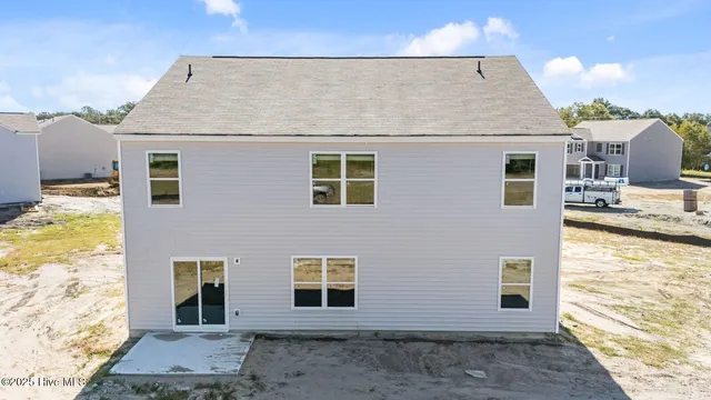 $327,520 | 202 Wood Street, La Grange, NC 28551