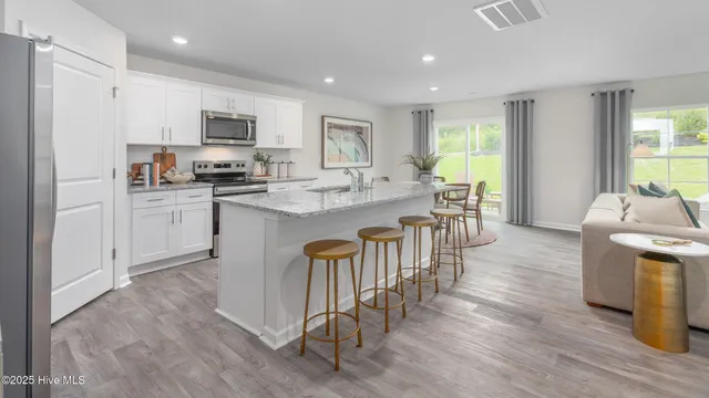 $327,520 | 202 Wood Street, La Grange, NC 28551