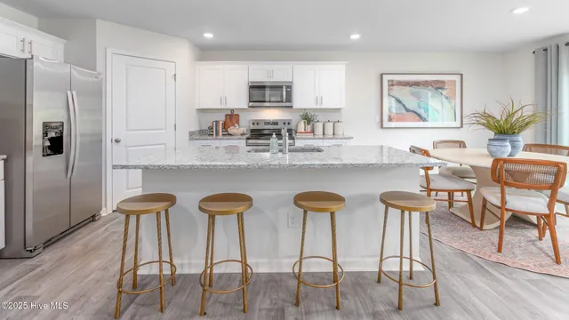 $327,520 | 202 Wood Street, La Grange, NC 28551