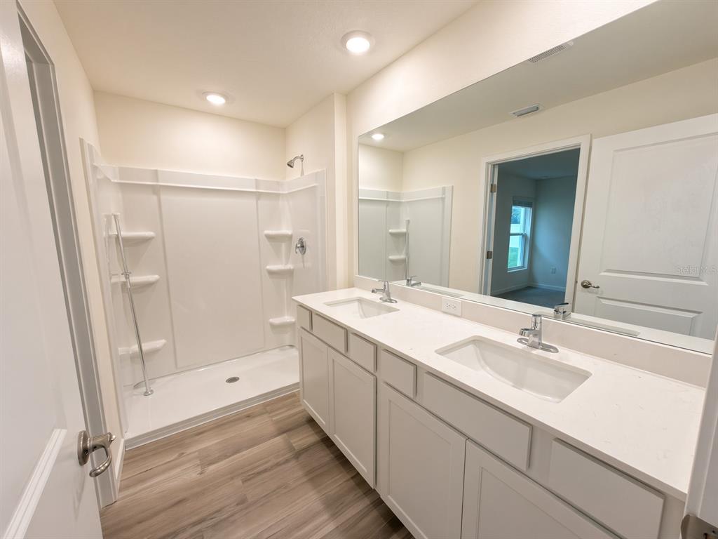 24381 Northwest 10th Road Newberry, FL 32669 - Photo 13 of 22 Gallery Image 13