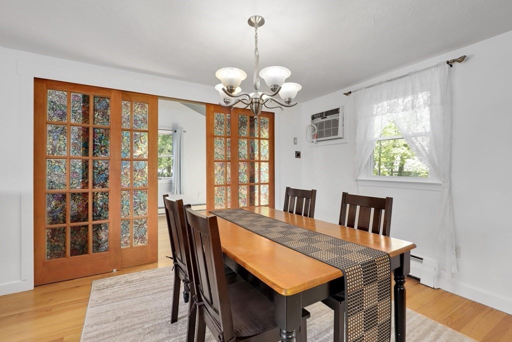 15 Robin Road Reading, MA 01867 - Photo 14 of 42 Gallery Image 14