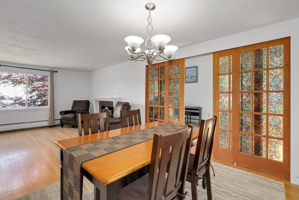 15 Robin Road Reading, MA 01867 - Photo 15 of 42 Gallery Image 15