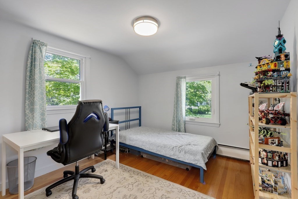 15 Robin Road Reading, MA 01867 - Photo 28 of 42 Gallery Image 28