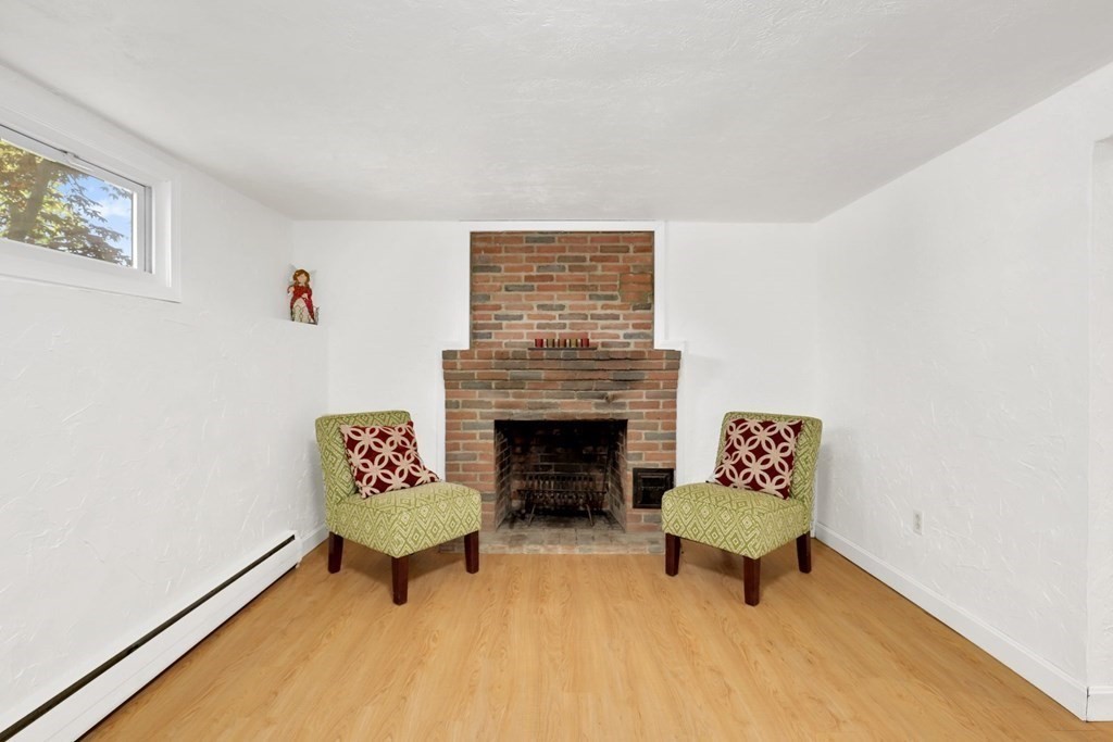 15 Robin Road Reading, MA 01867 - Photo 31 of 42 Gallery Image 31