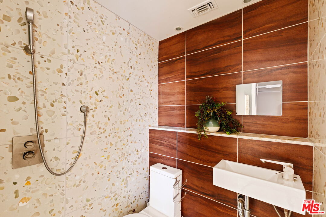 1290 Rancheros Road Pasadena, CA 91103 - Photo 54 of 72