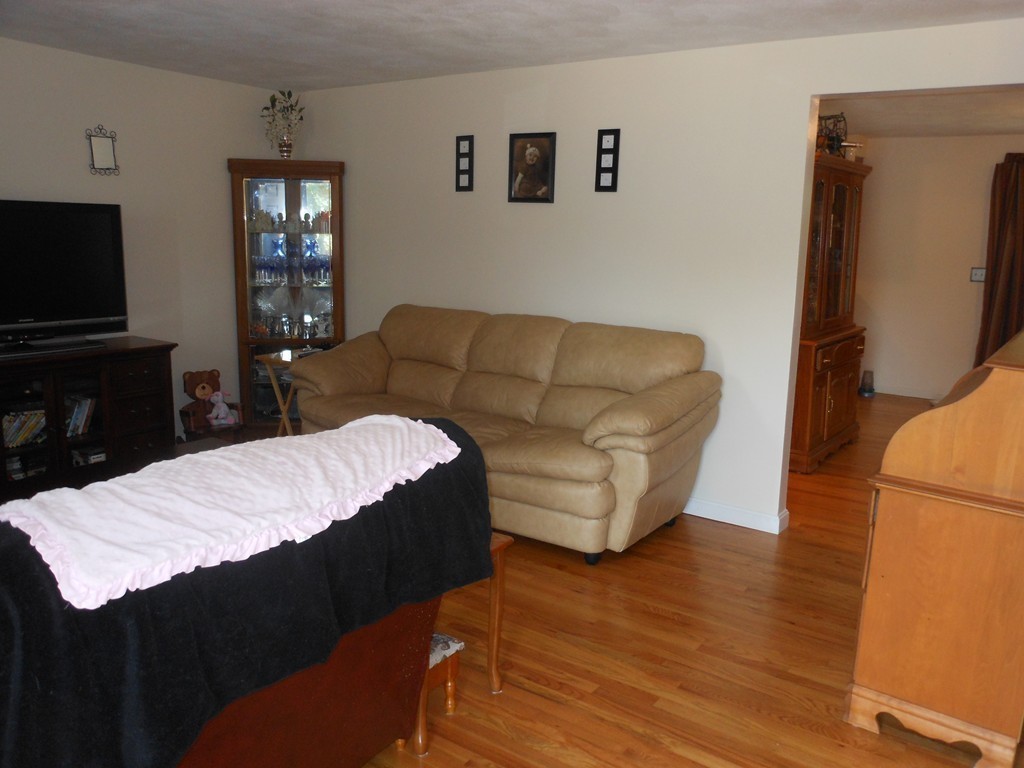 34 Lowell Road, Unit 17 Pepperell, MA 01463 - Photo 9 of 21 Gallery Image 9