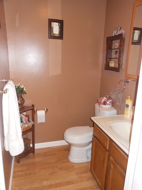 34 Lowell Road, Unit 17 Pepperell, MA 01463 - Photo 10 of 21 Gallery Image 10