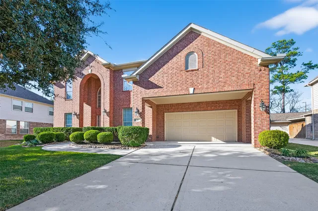 $795,000 | 22 North Arrow Canyon Circle, Spring, TX 77389