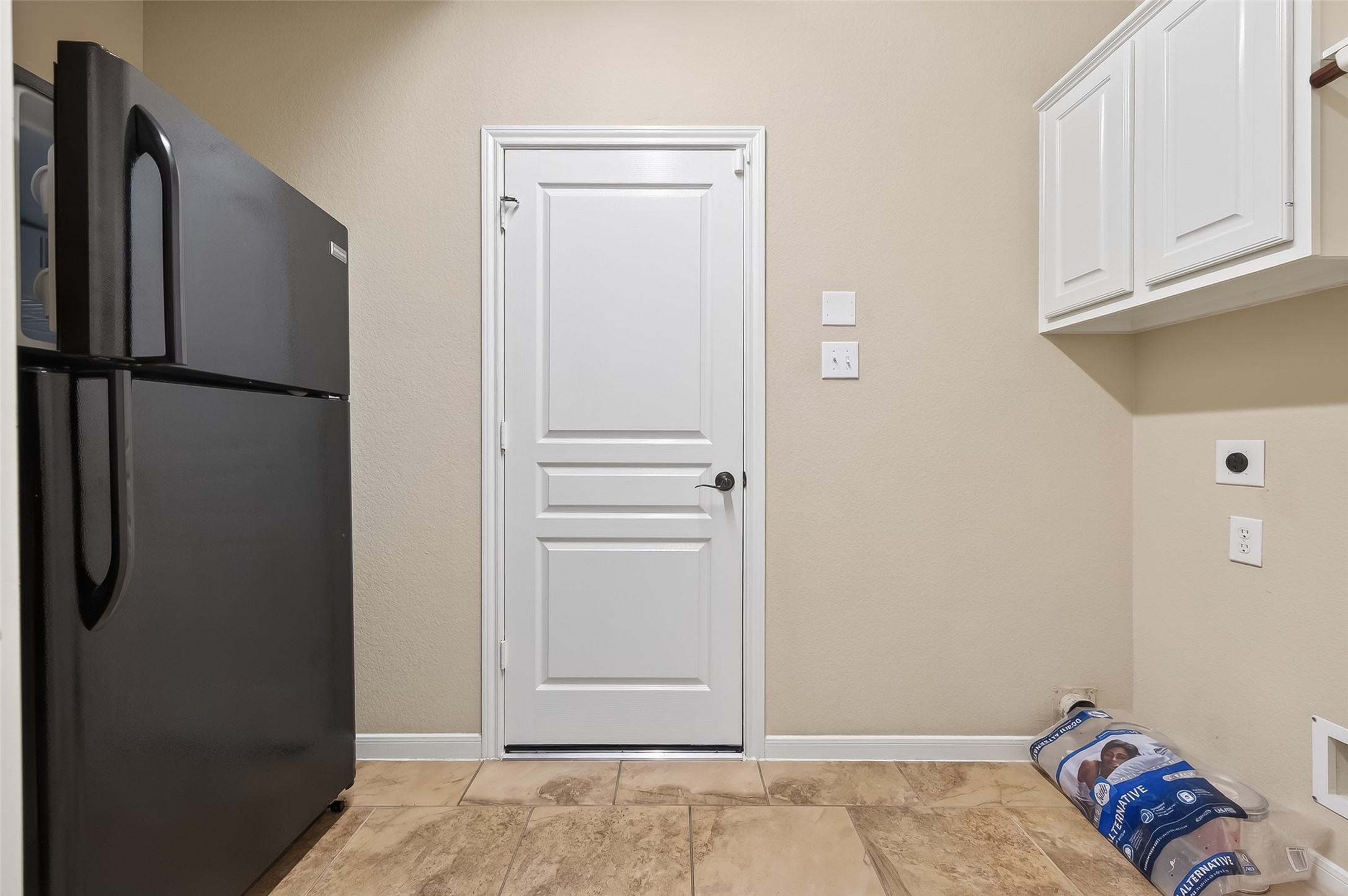 22 North Arrow Canyon Circle Spring, TX 77389 - Photo 21 of 50 a view of bedroom with a wooden floor