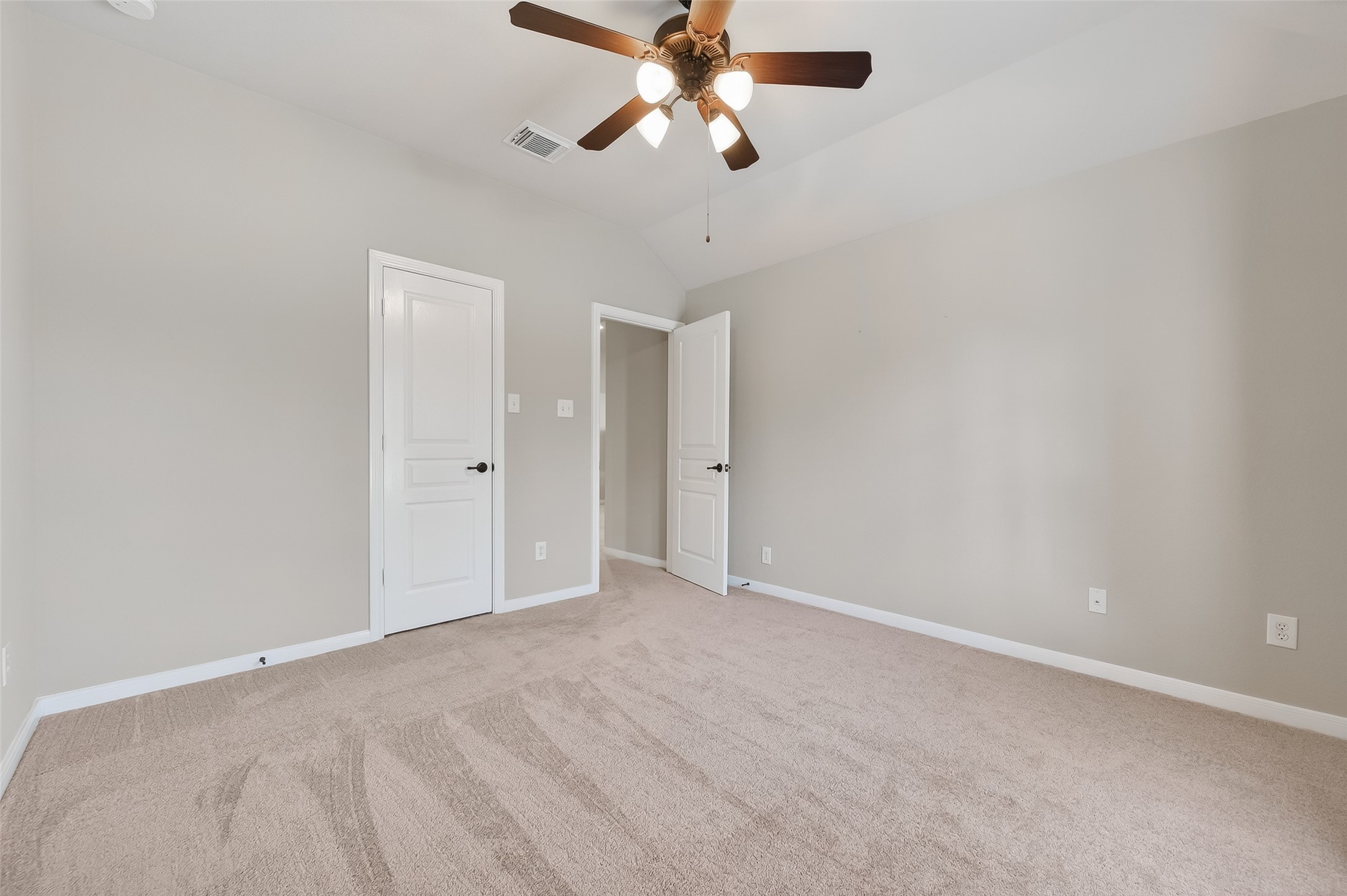 22 North Arrow Canyon Circle Spring, TX 77389 - Photo 28 of 50 a view of an empty room