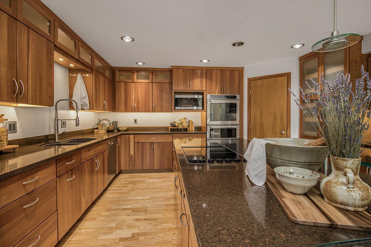 46 Island Road North Oaks, MN 55127 - Photo 18 of 54 Gallery Image 18