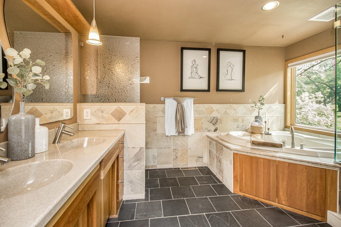 46 Island Road North Oaks, MN 55127 - Photo 27 of 54 Gallery Image 27