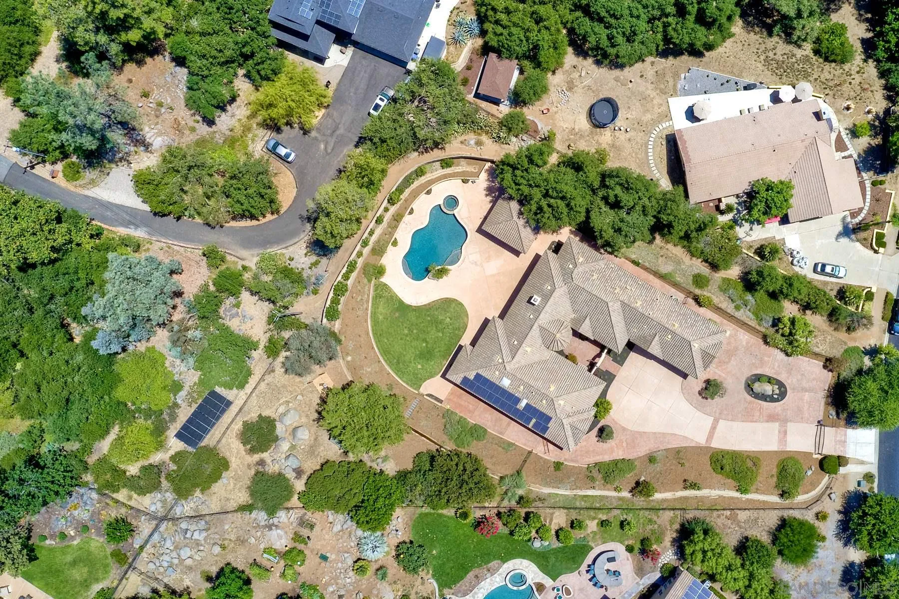 14050 Lake Poway Road Poway, CA 92064 - Photo 27 of 29 an aerial view of a house