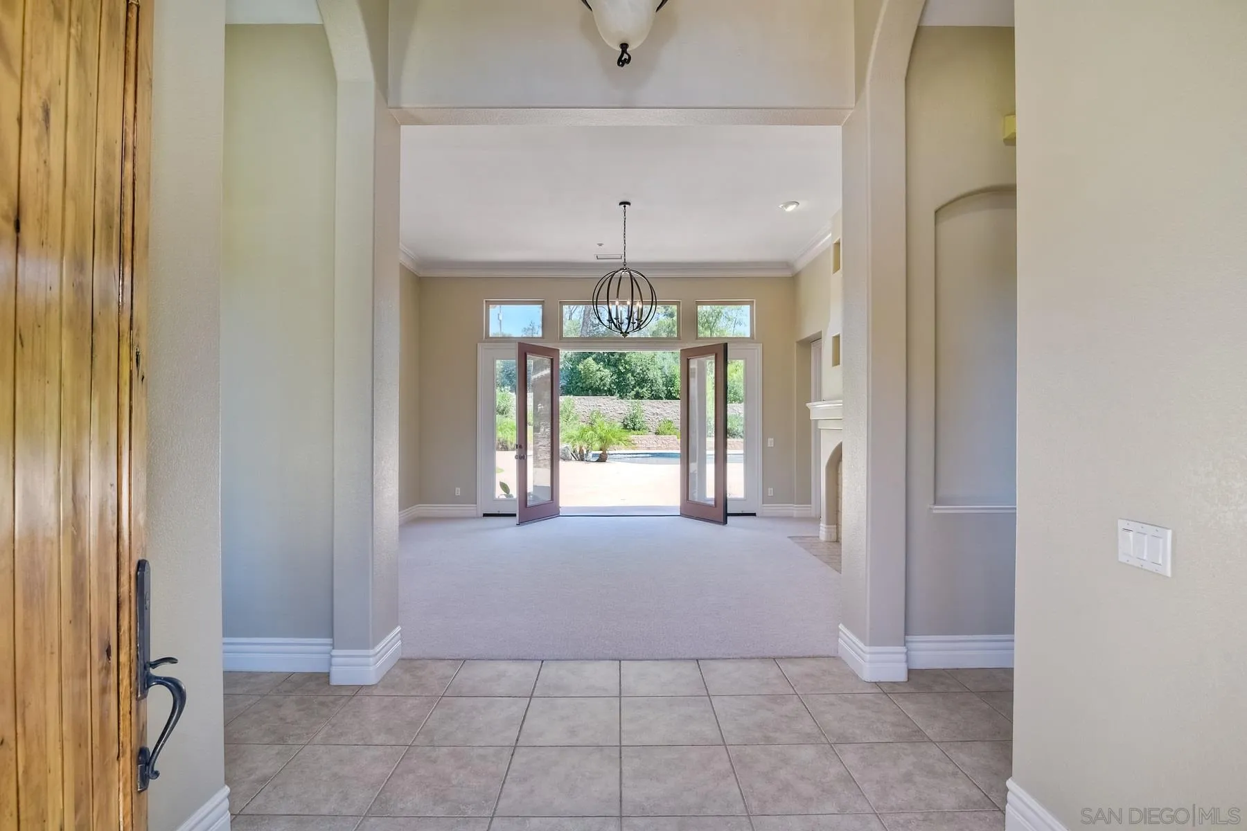 14050 Lake Poway Road Poway, CA 92064 - Photo 4 of 29 a view of an empty room with window