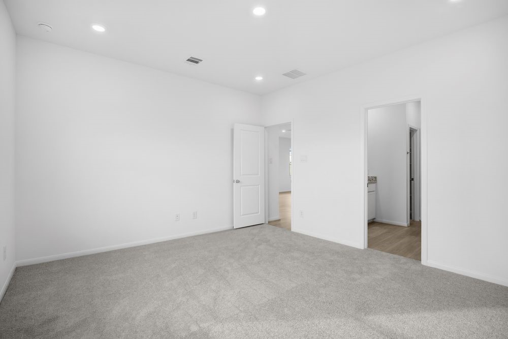 735 Willow Grove Lane Rosenberg, TX 77471 - Photo 11 of 26 a view of an empty room