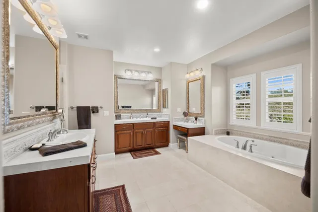 $1,295,000 | 9825 Spyglass Circle, Auburn, CA 95602