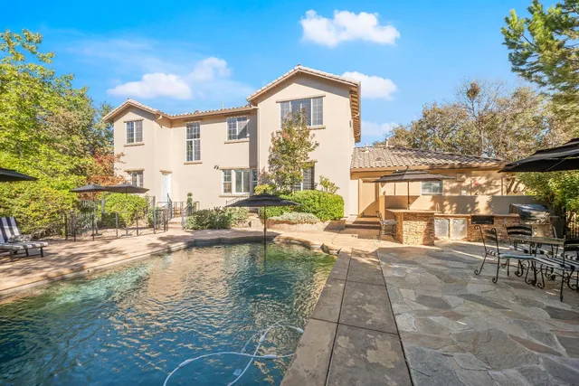 $1,295,000 | 9825 Spyglass Circle, Auburn, CA 95602