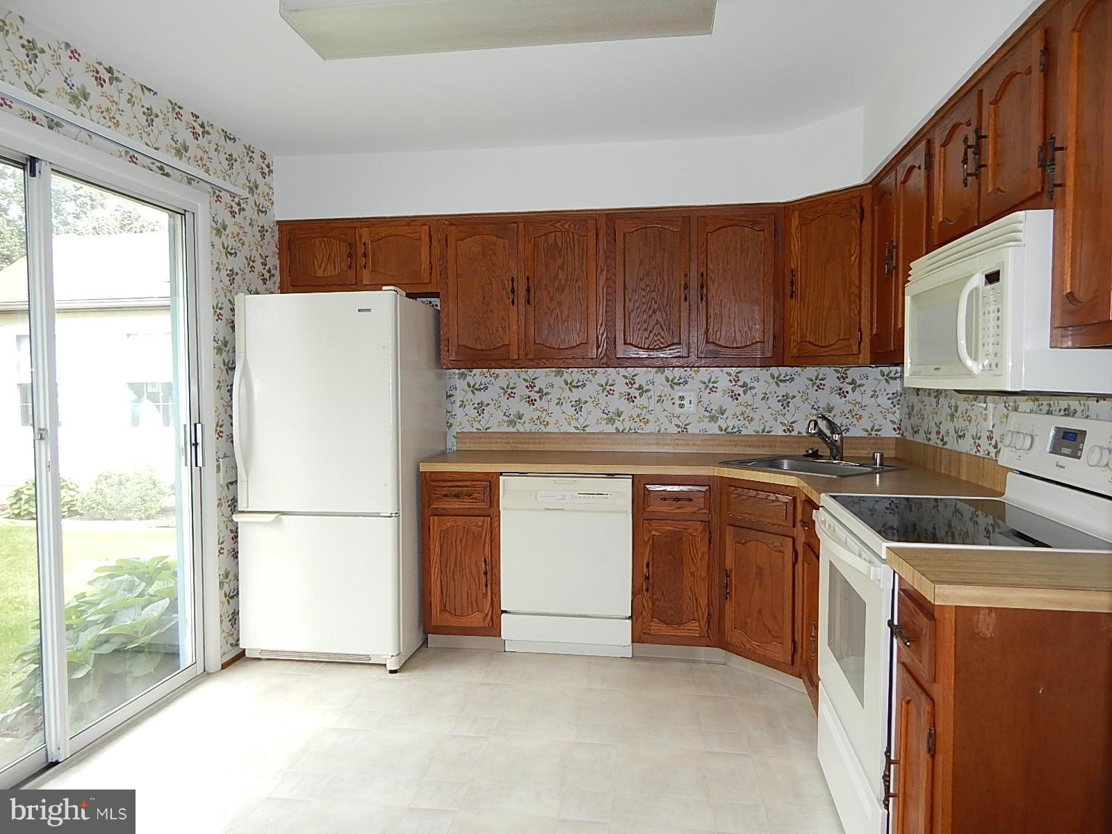 7078 Catalpa Road Frederick, MD 21703 - Photo 5 of 9 Kitchen