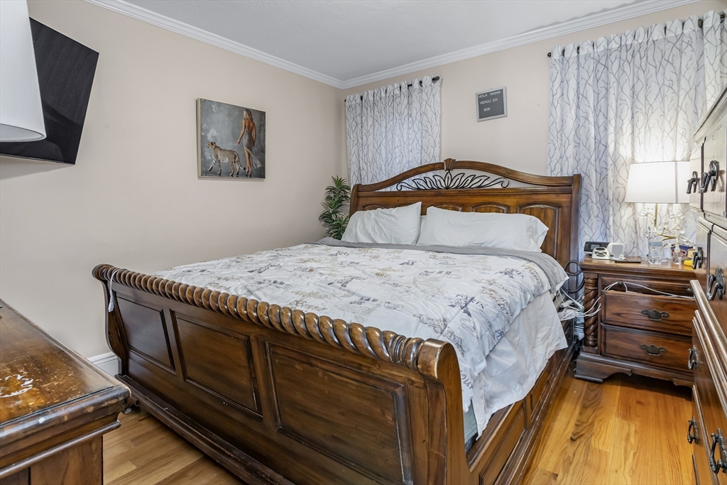 6 Pearl Street Salem, MA 01970 - Photo 12 of 42