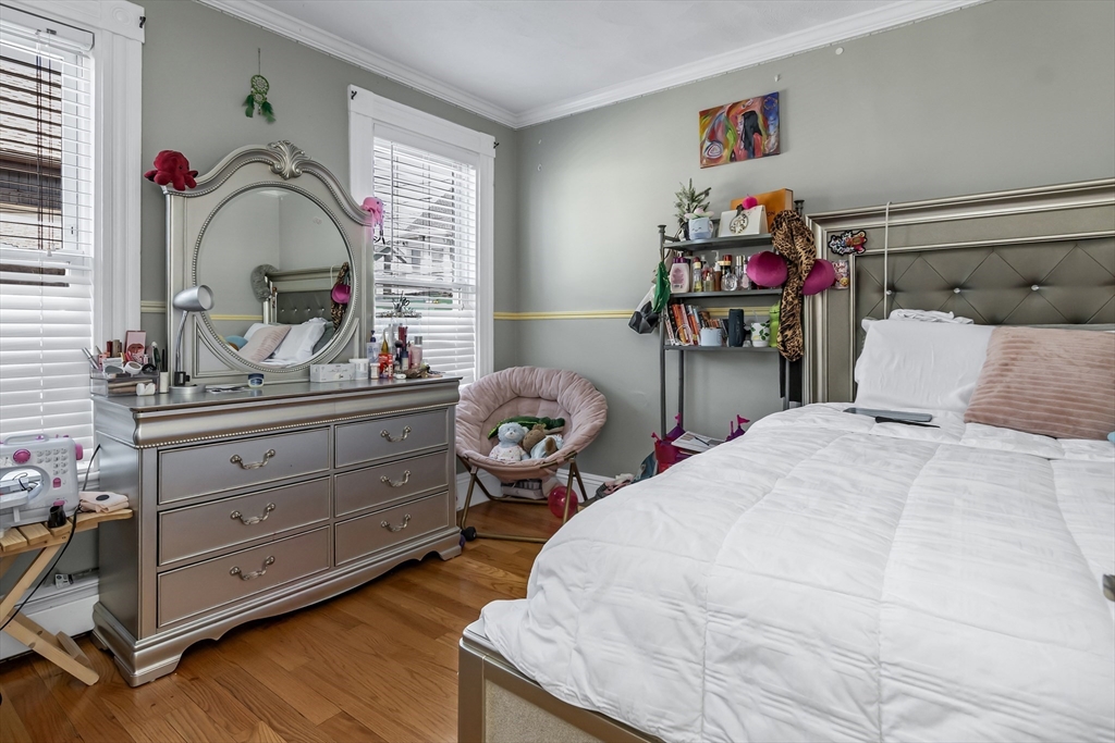 6 Pearl Street Salem, MA 01970 - Photo 13 of 42