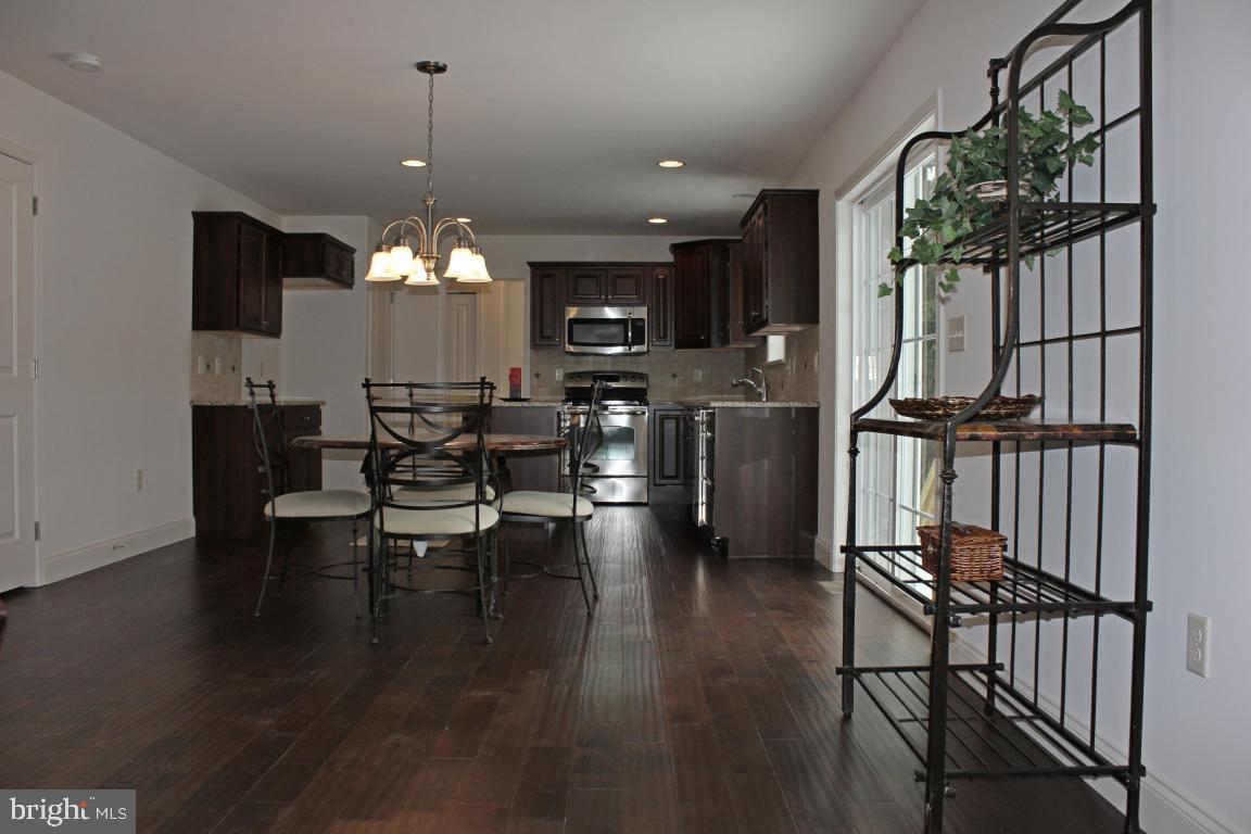315 B Owl Hill Road Lititz, PA 17543 - Photo 7 of 21