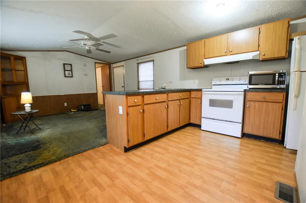 336 Cole Road Sarver, PA 16055 - Photo 4 of 11 Gallery Image 4