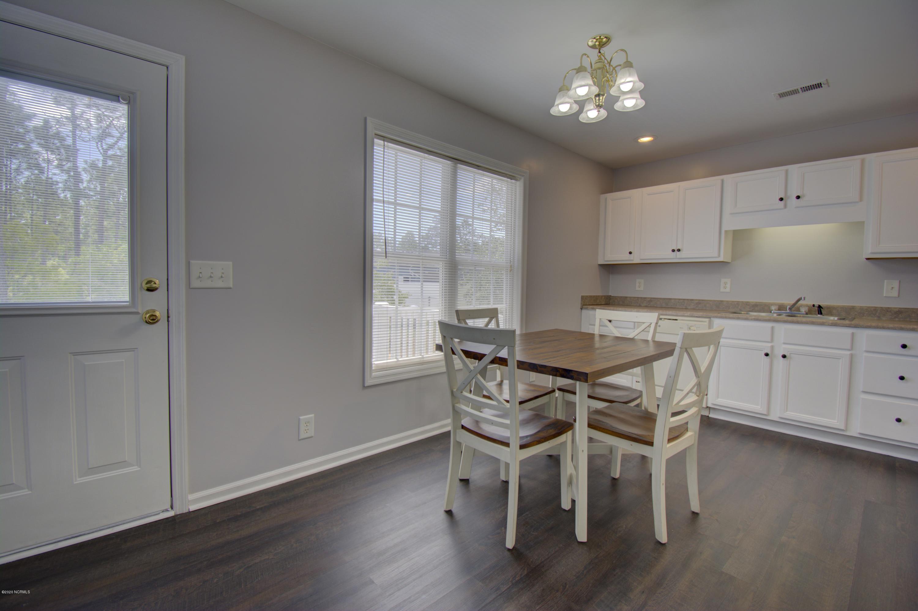 640 Greenmoss Road Southport, NC 28461 - Photo 13 of 32 640green - 17