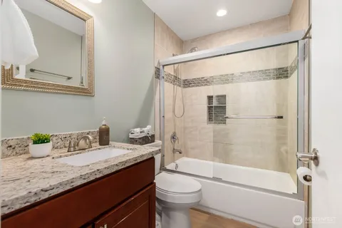 $1,150,000 | 17934 151st Way Northeast, Woodinville, WA 98072