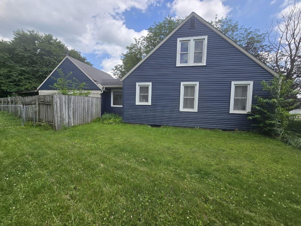 236 South Quentin Road Newark, OH 43055 - Photo 2 of 66 R1 (2)