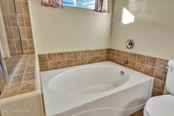 $899,900 | 2529 West Polo Green Avenue, Post Falls, ID 83854